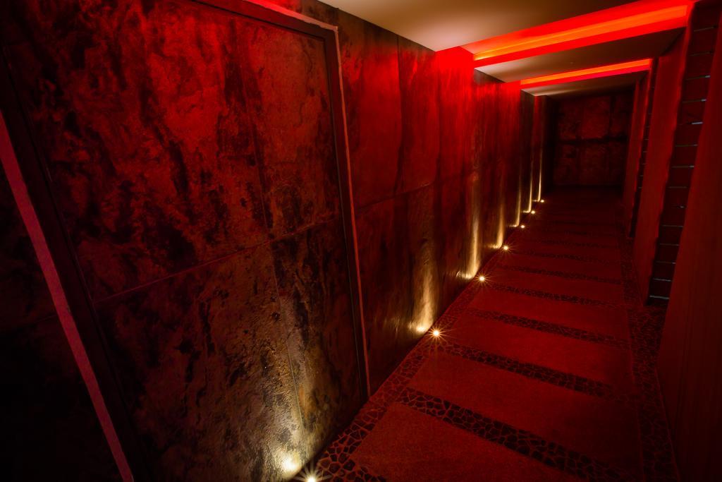 ארודה Hotel Radha Prasad מראה חיצוני תמונה